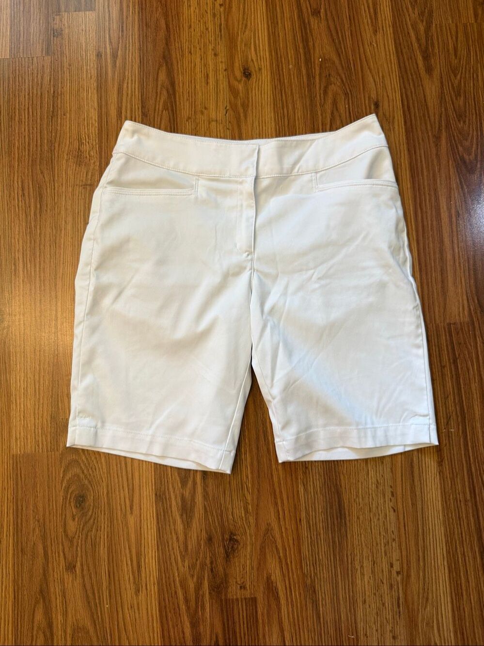 PGA TOUR Women's Motionflux 360 Golf Tennis Activewear Shorts White Size 4